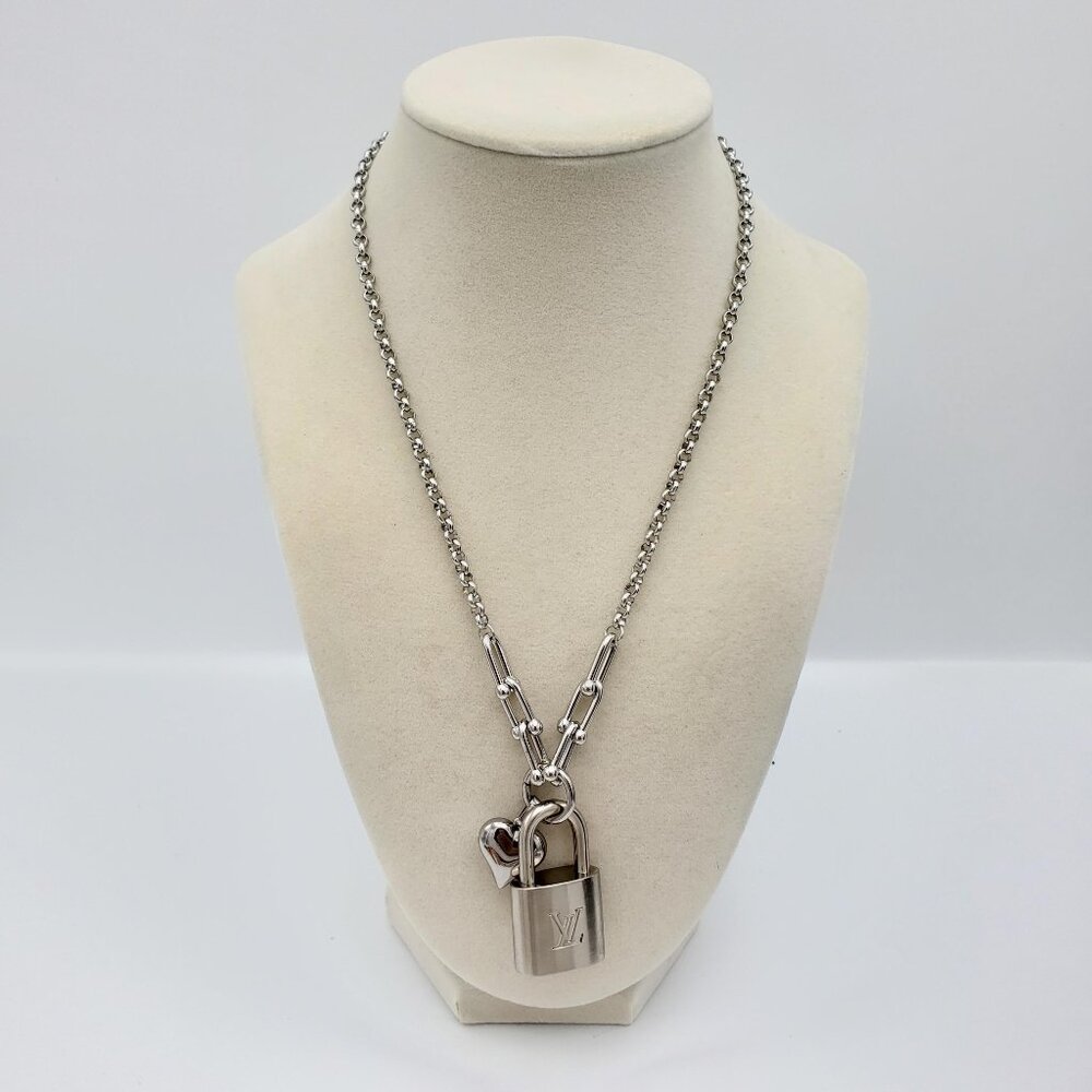 Authentic Louis Vuitton Padlock w/Unbranded Stainless Steel Plated Silver Chain - Picture 9 of 12